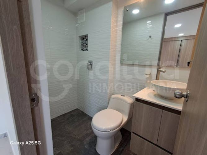 Apartamento de 3 alcobas en venta en San Jose, Sabaneta, 55 m² · foto 15 de 15
