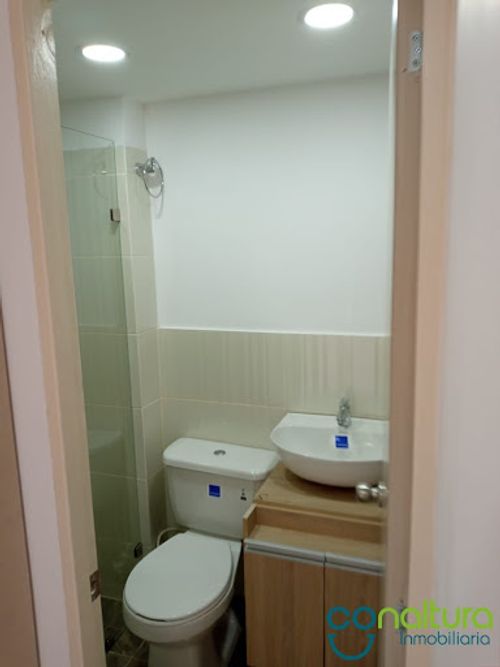 Apartamento de 2 alcobas en venta en Urbanizacion Manaos, Bello, 52 m² · foto 9 de 13