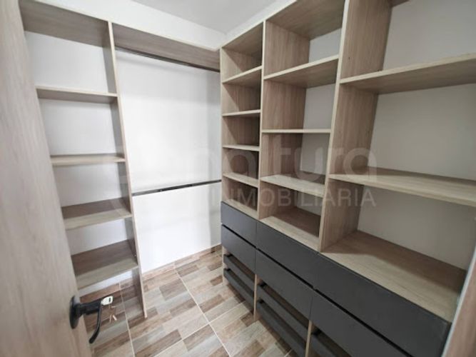 Apartamento de 2 alcobas en venta en Rodeo Alto, Itagüí, 58 m² · foto 7 de 14