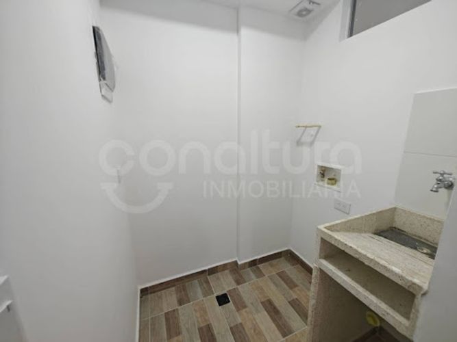 Apartamento de 2 alcobas en venta en Rodeo Alto, Itagüí, 58 m² · foto 12 de 14