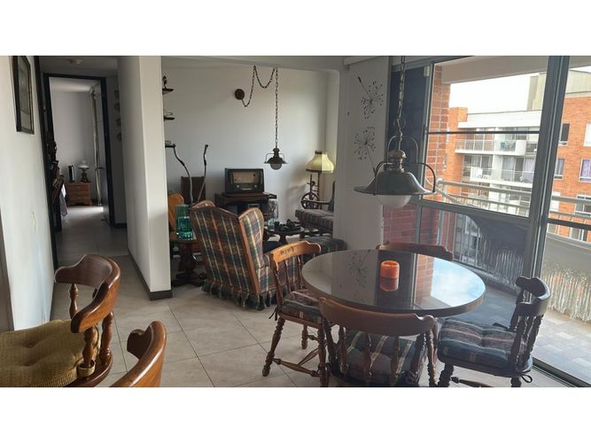 Apartamento de 2 alcobas en venta en Valle Del Lili, Cali, 75 m² · foto 2 de 20
