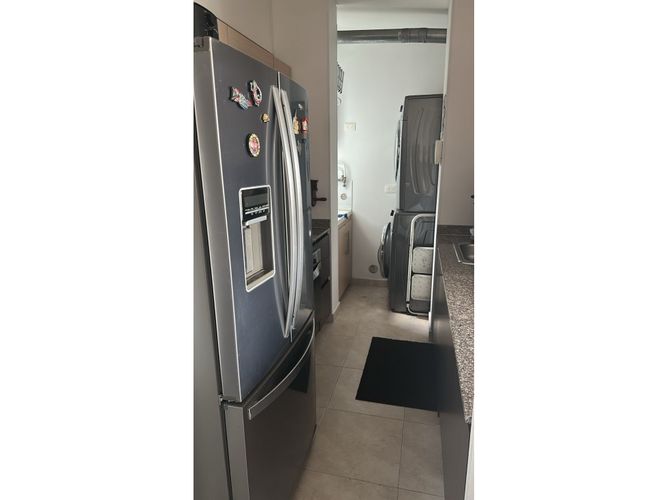 Apartamento de 2 alcobas en venta en Valle Del Lili, Cali, 75 m² · foto 7 de 20