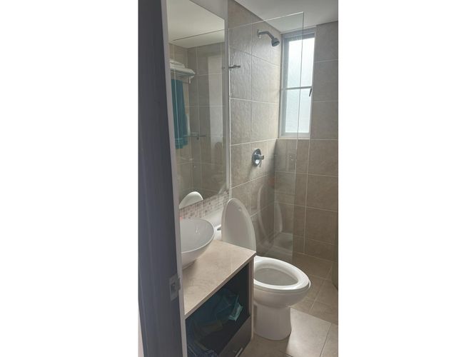 Apartamento de 2 alcobas en venta en Valle Del Lili, Cali, 75 m² · foto 10 de 20