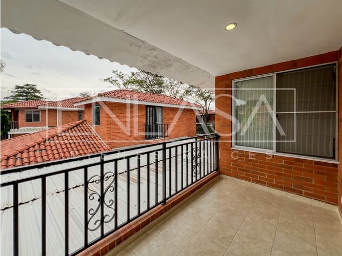 Casa de 4 alcobas en venta en El Castillo, Jamundí, 240 m² · foto 20 de 24