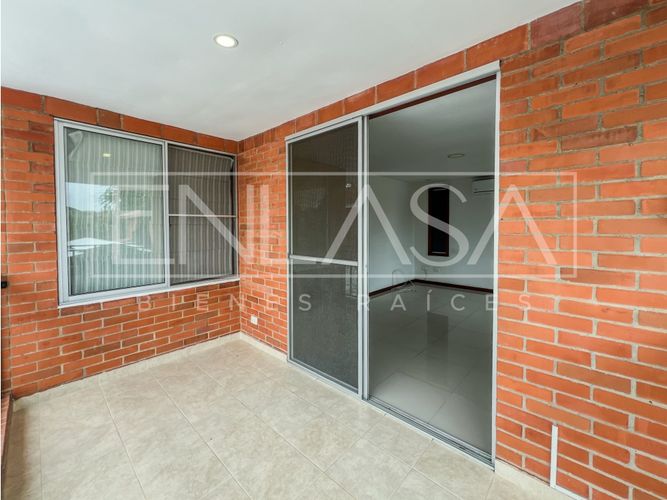 Casa de 4 alcobas en venta en El Castillo, Jamundí, 240 m² · foto 21 de 24