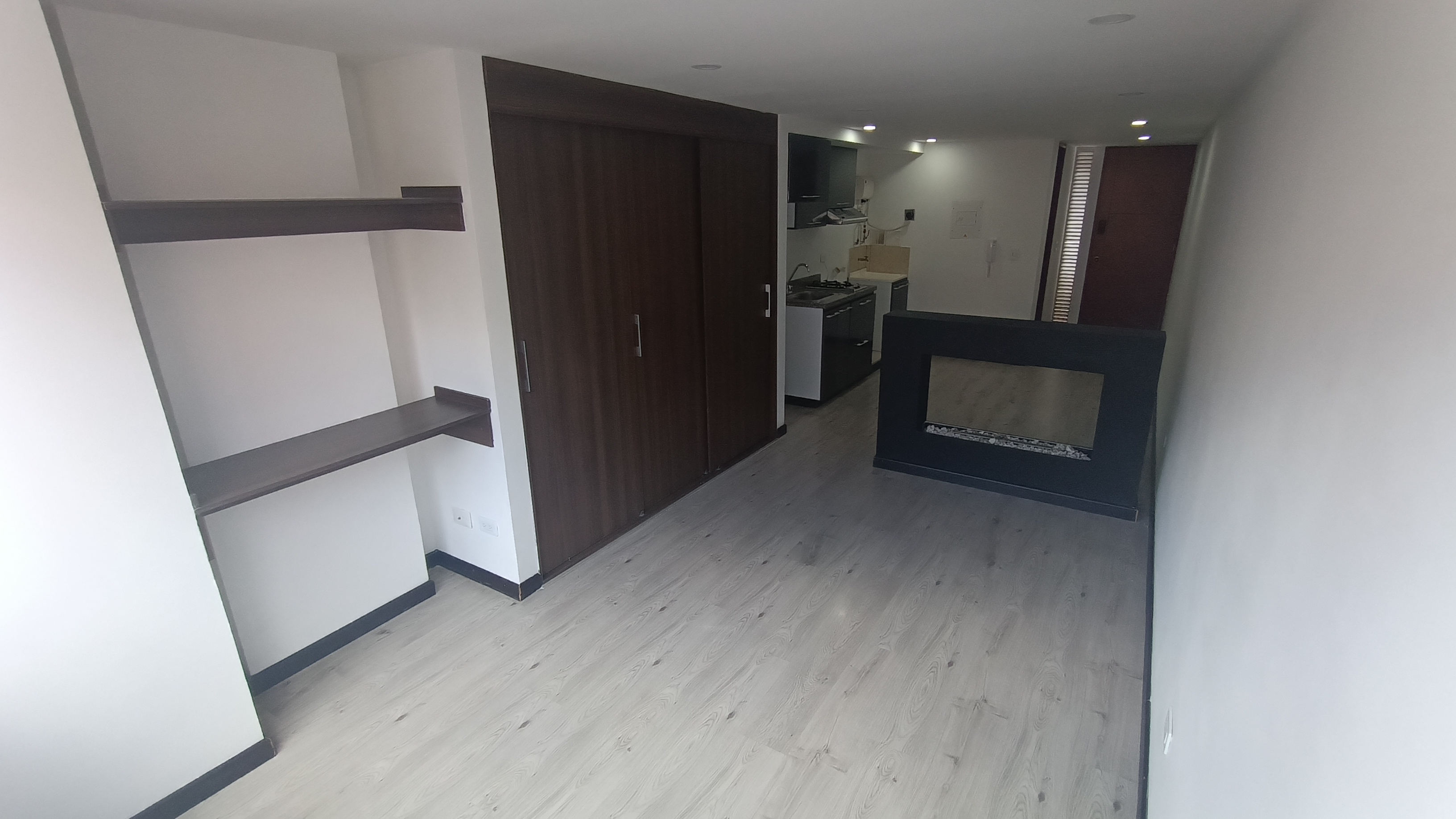 Studio for rent in Galerias, Bogotá