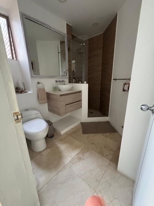 Apartamento de 3 alcobas en venta en Ciudad Jardin, Cali, 230 m² · foto 13 de 15