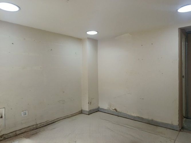 Local en arriendo en El Poblado, Medellín, 16 m² · foto 2 de 4