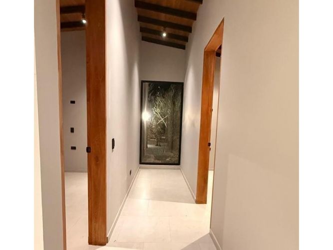 Casa de 3 alcobas en venta en El Molino, Guarne, 200 m² · foto 8 de 24