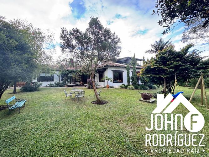 Casa de 4 alcobas en venta en El Tablazo, Rionegro · foto 3 de 18