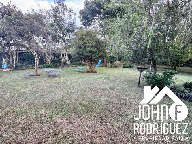 Casa de 4 alcobas en venta en El Tablazo, Rionegro · foto 4 de 18