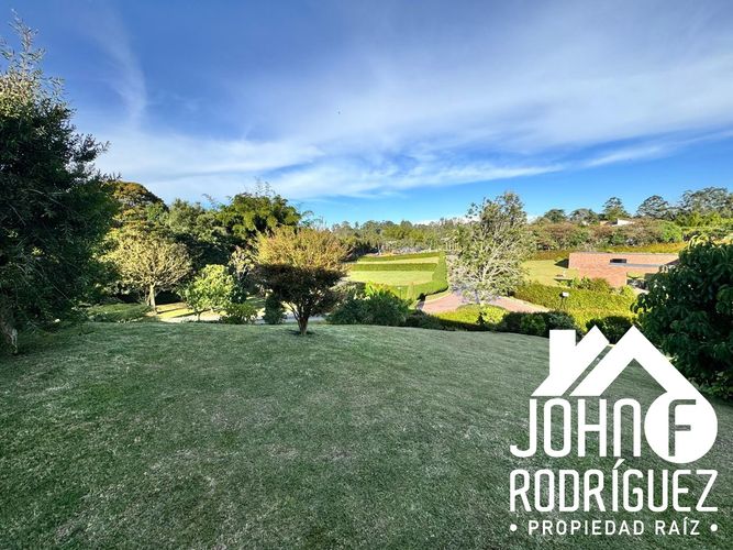 Casa de 5 alcobas en venta en Llano Grande, Rionegro · foto 5 de 24