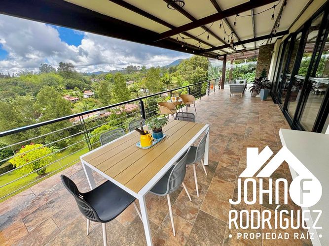Casa de 5 alcobas en venta en Quirama, El Carmen de Viboral · foto 13 de 24