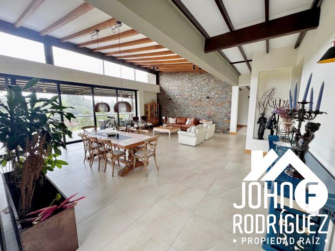 Casa de 5 alcobas en venta en Quirama, El Carmen de Viboral · foto 11 de 24