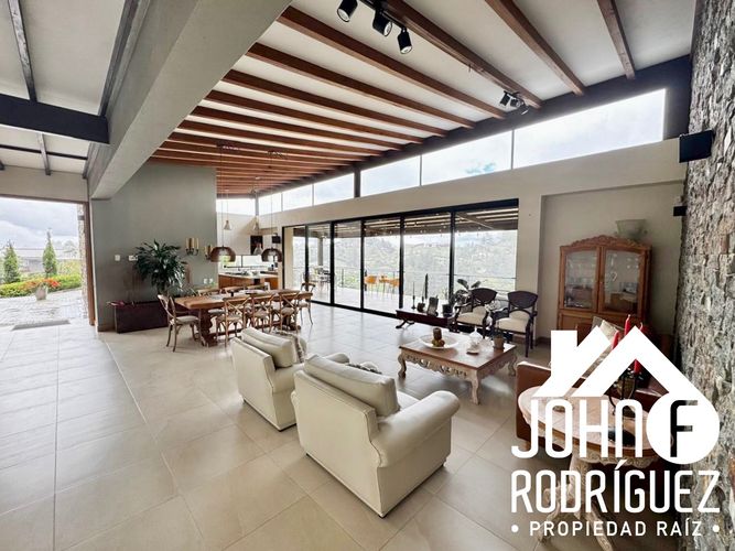 Casa de 5 alcobas en venta en Quirama, El Carmen de Viboral · foto 10 de 24