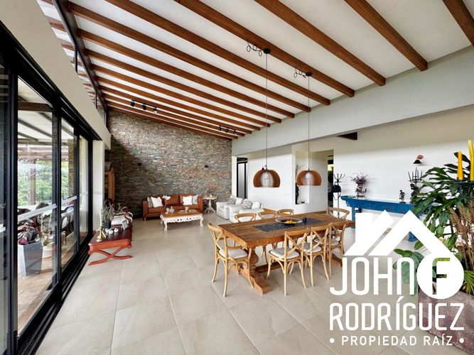 Casa de 5 alcobas en venta en Quirama, El Carmen de Viboral · foto 12 de 24