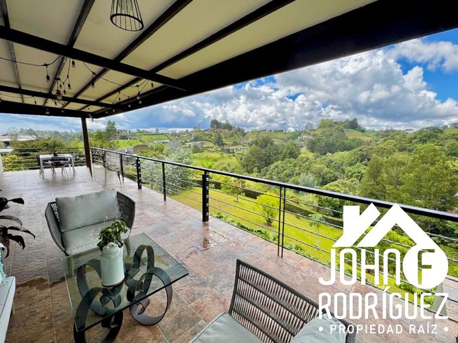Casa de 5 alcobas en venta en Quirama, El Carmen de Viboral · foto 14 de 24