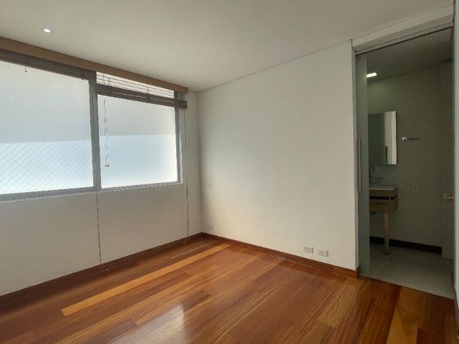 Apartamento de 2 alcobas en venta en Los Balsos, Medellín, 173 m² · foto 10 de 22