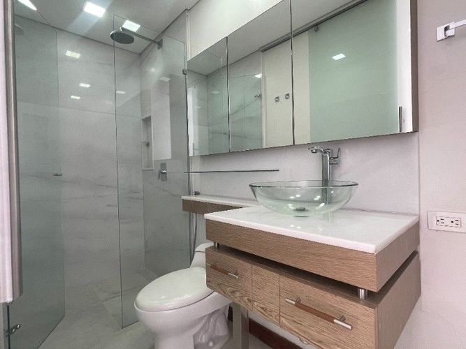 Apartamento de 2 alcobas en venta en Los Balsos, Medellín, 173 m² · foto 14 de 22