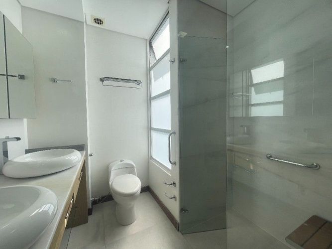 Apartamento de 2 alcobas en venta en Los Balsos, Medellín, 173 m² · foto 15 de 22