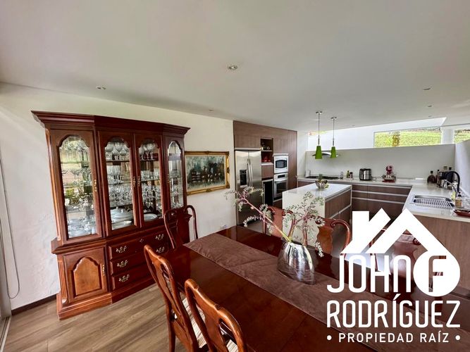 Casa de 4 alcobas en venta en Llano Grande, Rionegro · foto 10 de 24
