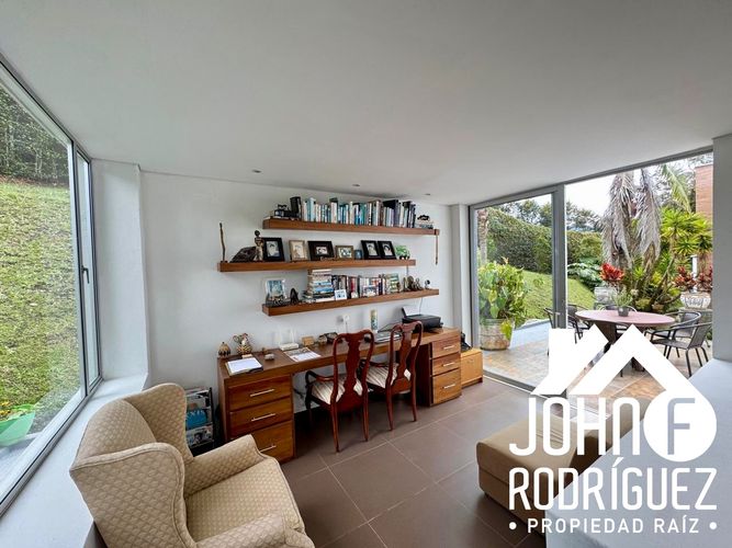 Casa de 4 alcobas en venta en Llano Grande, Rionegro · foto 17 de 24