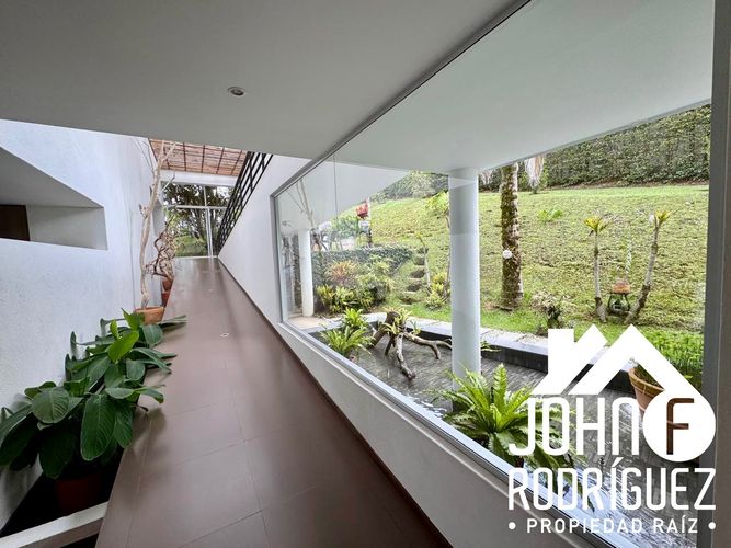 Casa de 4 alcobas en venta en Llano Grande, Rionegro · foto 19 de 24