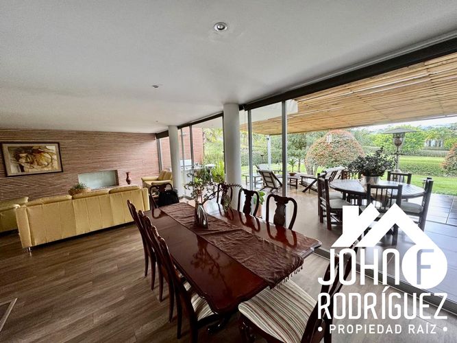 Casa de 4 alcobas en venta en Llano Grande, Rionegro · foto 9 de 24