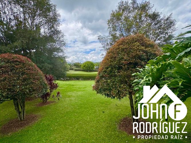 Casa de 4 alcobas en venta en Llano Grande, Rionegro · foto 6 de 24