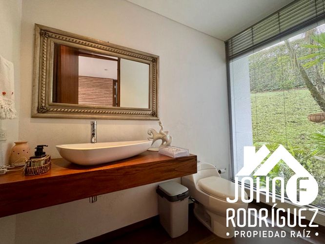 Casa de 4 alcobas en venta en Llano Grande, Rionegro · foto 16 de 24
