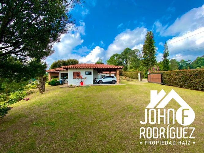 Finca en venta en Cimarronas, Marinilla, 6400 m² · foto 3 de 21