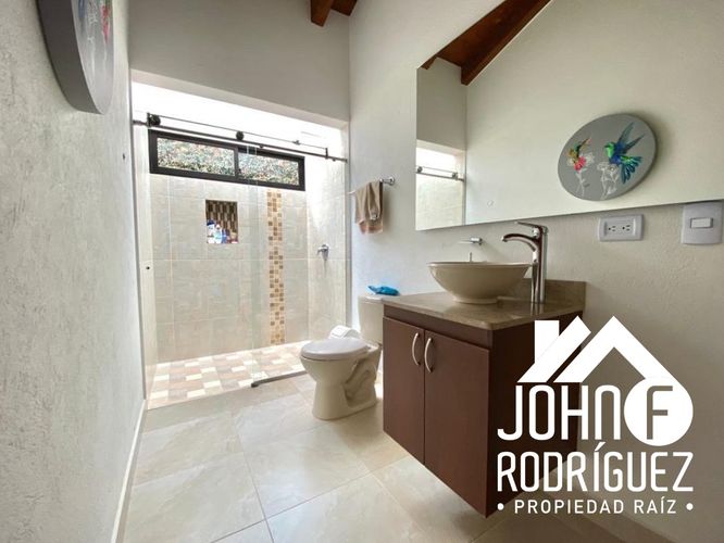 Finca en venta en Cimarronas, Marinilla, 6400 m² · foto 15 de 21