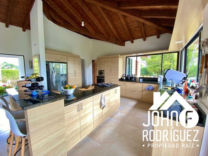 Finca en venta en Cimarronas, Marinilla, 6400 m² · foto 10 de 21