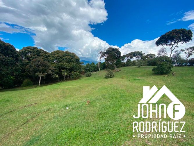 Lote en venta en Llano Grande, Rionegro, 2926 m² · foto 5 de 10