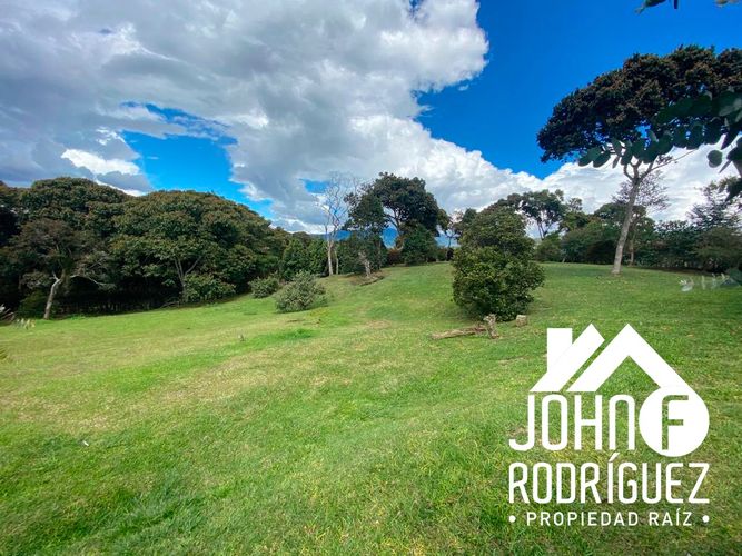 Lote en venta en Llano Grande, Rionegro, 2926 m² · foto 3 de 10