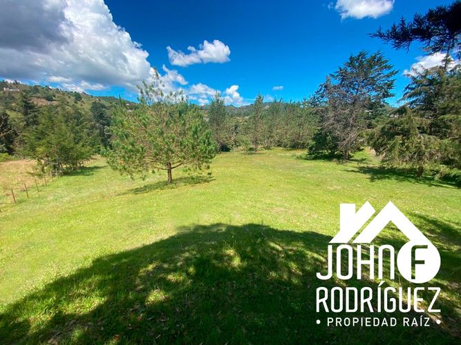 Lote en venta en Pantanillo, El Retiro, 7600 m² · foto 2 de 11