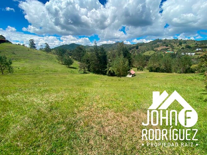 Lote en venta en Pantanillo, El Retiro, 7600 m² · foto 7 de 11