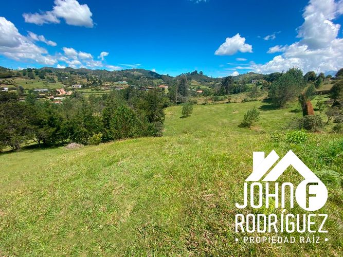 Lote en venta en Pantanillo, El Retiro, 7600 m² · foto 4 de 11