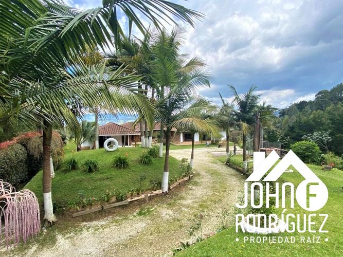 Finca en venta en Cabeceras De Llanogrande, Rionegro, 10000 m² · foto 2 de 21