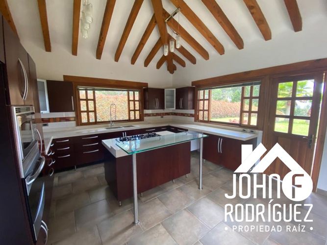Finca en venta en Cabeceras De Llanogrande, Rionegro, 10000 m² · foto 7 de 21