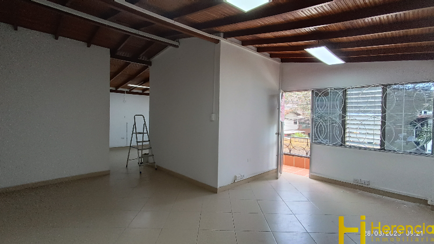 Local en arriendo en Suramericana, Medellín, 200 m² · foto 2 de 20