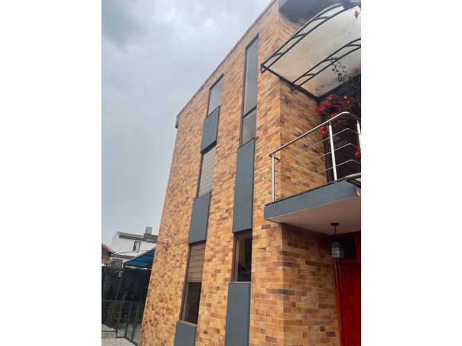Casa de 5 alcobas en venta en Vereda La Balsa, Chía, 284 m² · foto 3 de 24