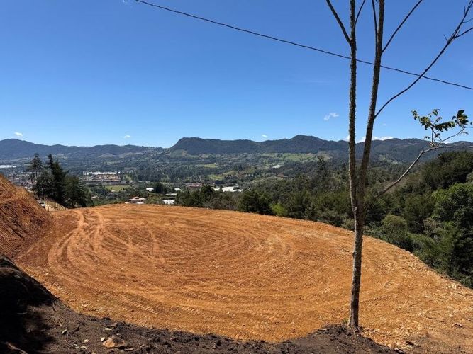 Lote en venta en El Tambo, La Ceja, 3300 m² · foto 4 de 9