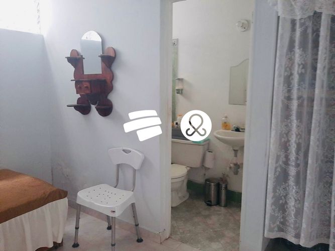 Casa de 4 alcobas en venta en La Castellana, Medellín, 220 m² · foto 10 de 24