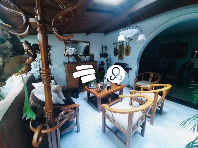 Casa de 4 alcobas en venta en La Castellana, Medellín, 220 m² · foto 18 de 24