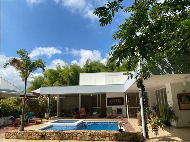 Casa de 3 alcobas en venta en Las Mercedes, Jamundí, 705 m² · foto 7 de 24