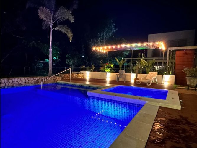 Casa de 3 alcobas en venta en Las Mercedes, Jamundí, 705 m² · foto 2 de 24