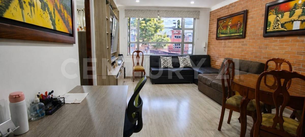 Casa en venta en Las Americas, Bogotá · foto 2 de 14