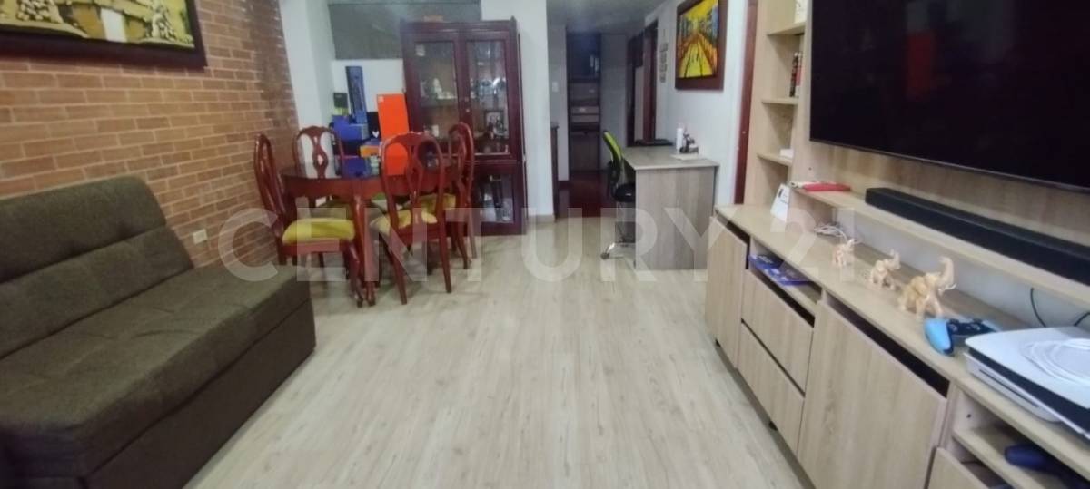 Casa en venta en Las Americas, Bogotá · foto 4 de 14