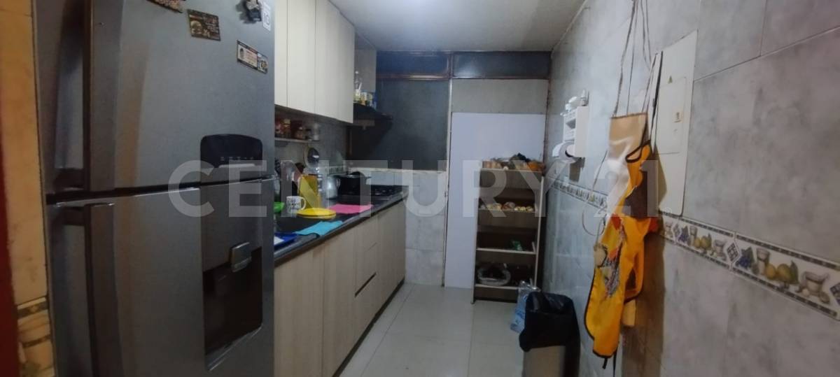 Casa en venta en Las Americas, Bogotá · foto 5 de 14